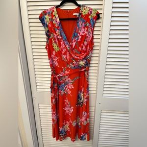 Like new (worn 1x to a wedding and dry-cleaned) Julia Jordan midi dress sz12